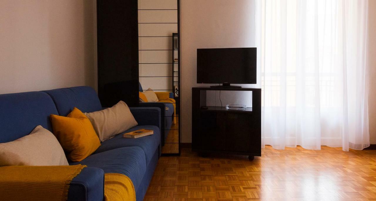 Joivy Welcoming 1Br Apt Next To Villa Olmo Como Exterior foto